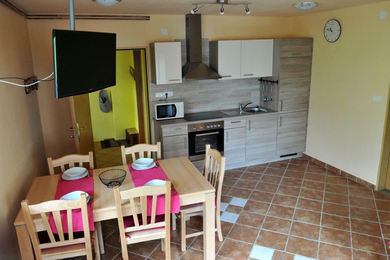 Apartma Marjetica Blejska Dobrava Extérieur photo